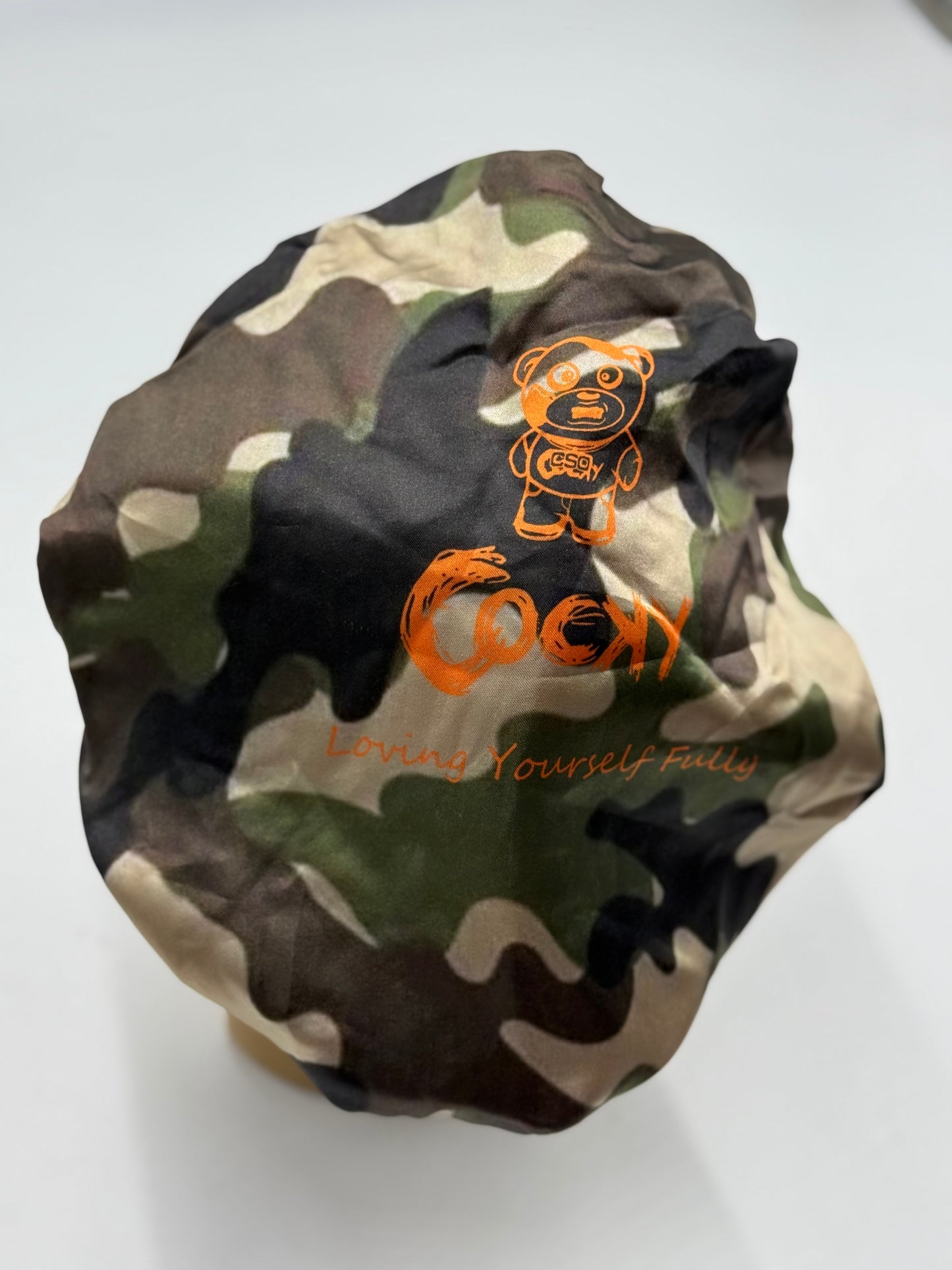 COCKY BONNET