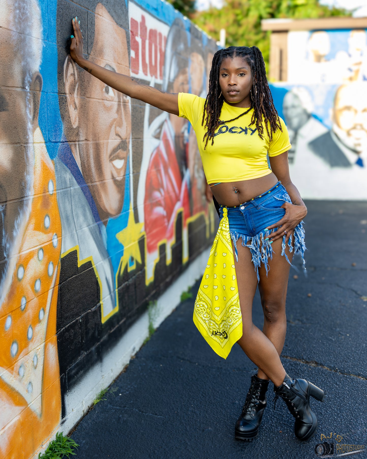 CROP TOP (Short Sleeve)