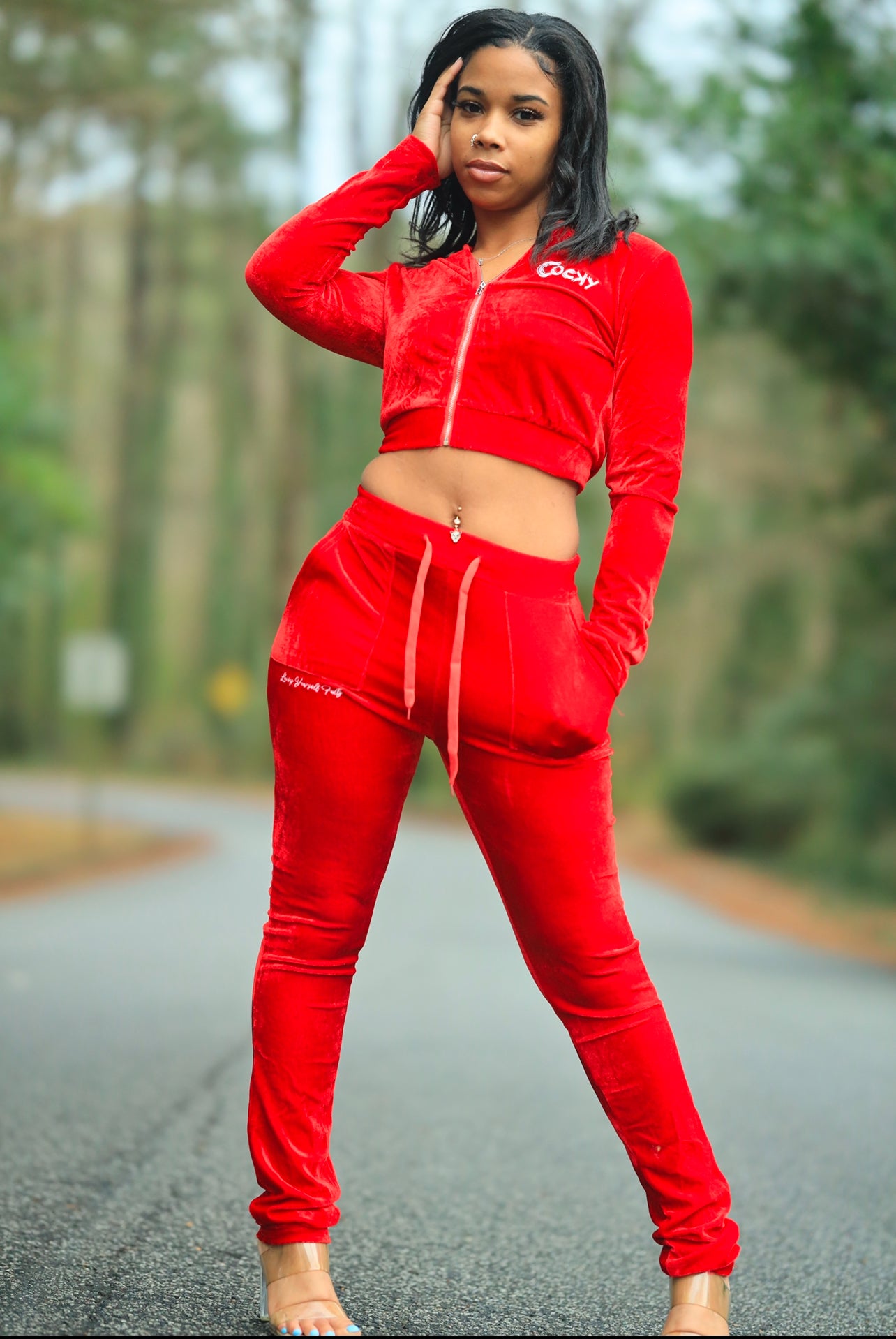 CROP TOP-MELT DOWN VELVET SET
