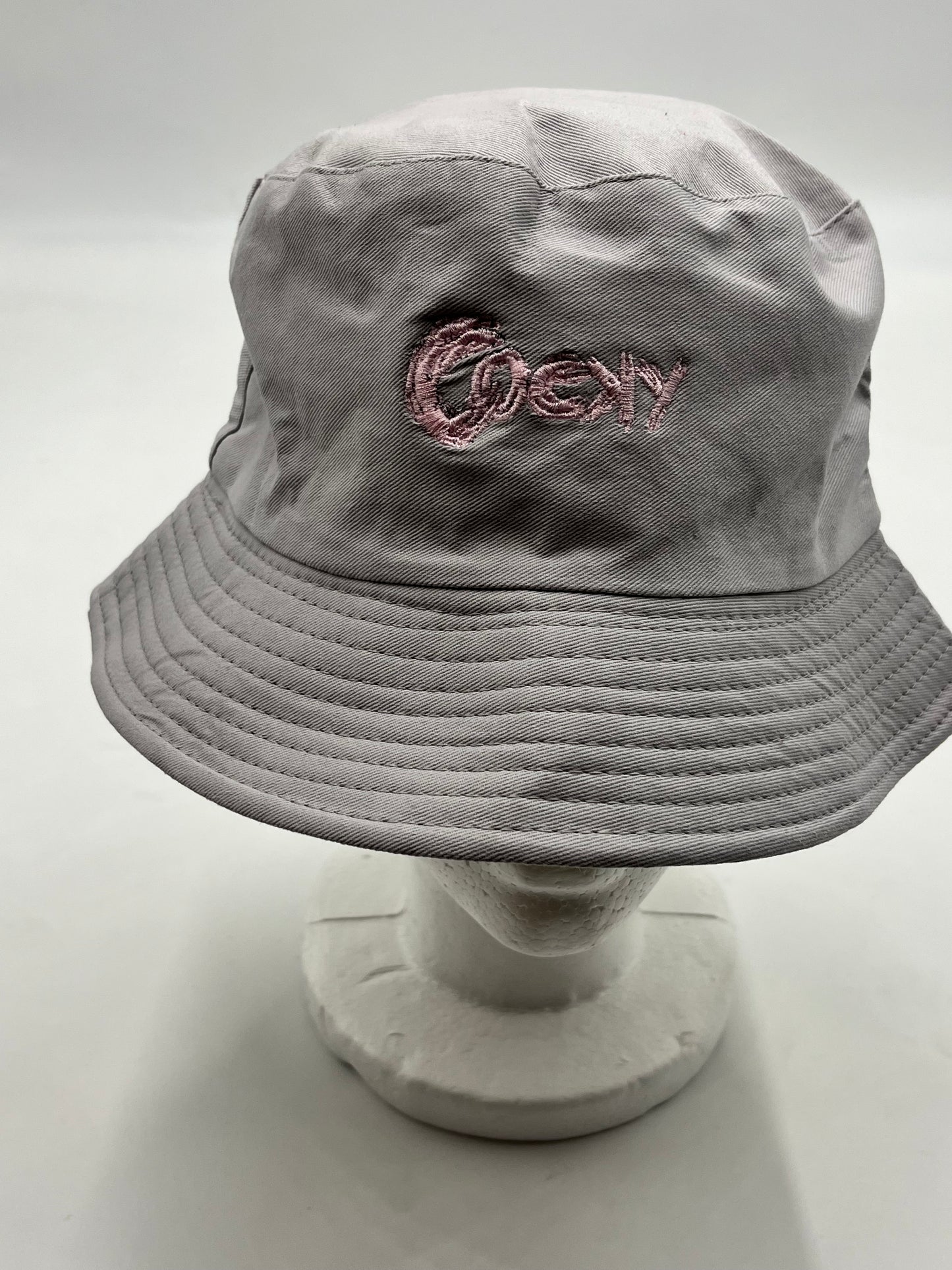 COCKY BUCKET HATS