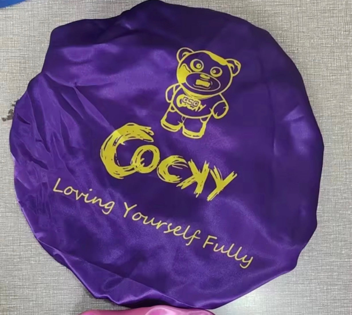 COCKY BONNET
