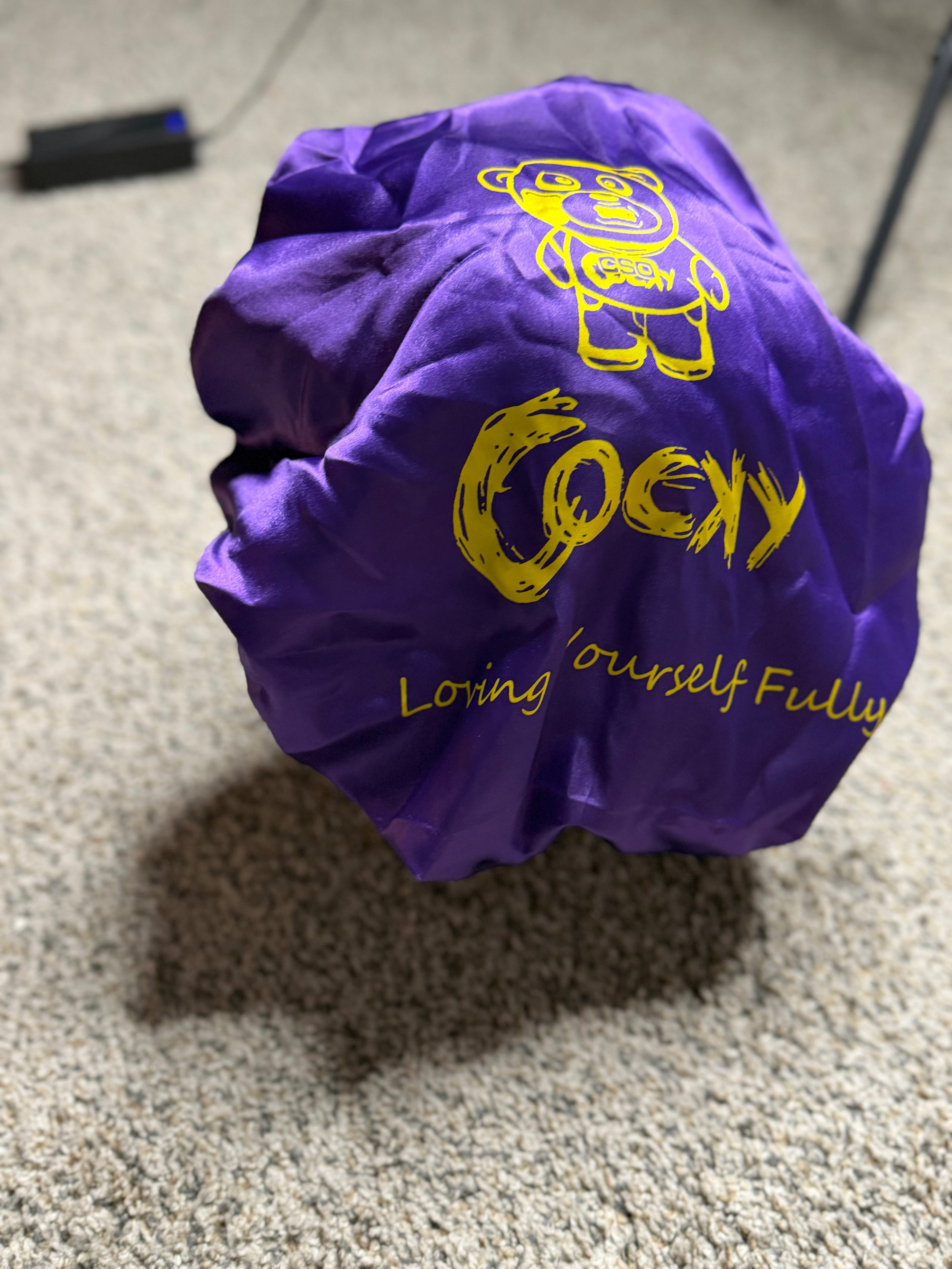 COCKY BONNET