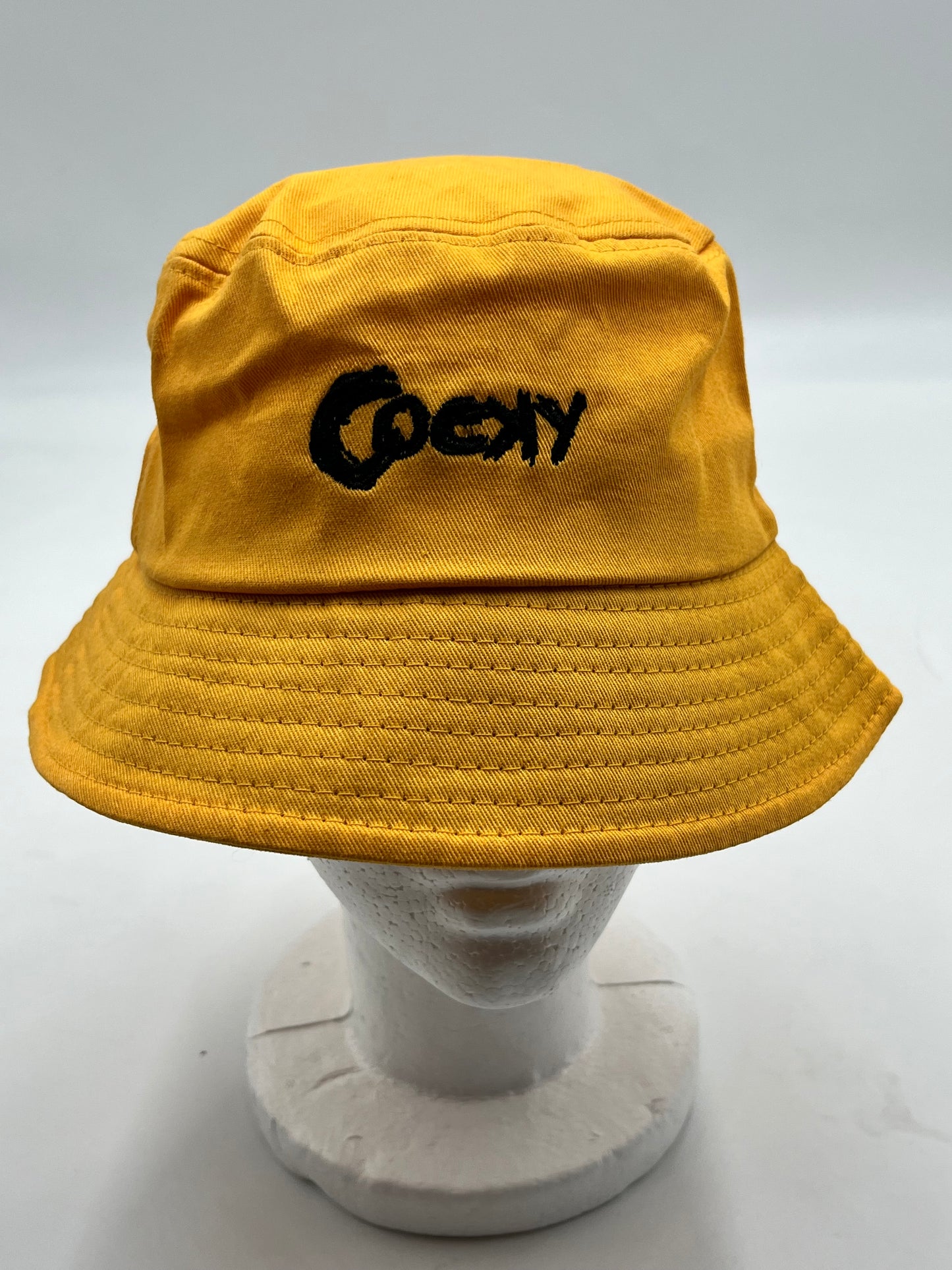 COCKY BUCKET HATS