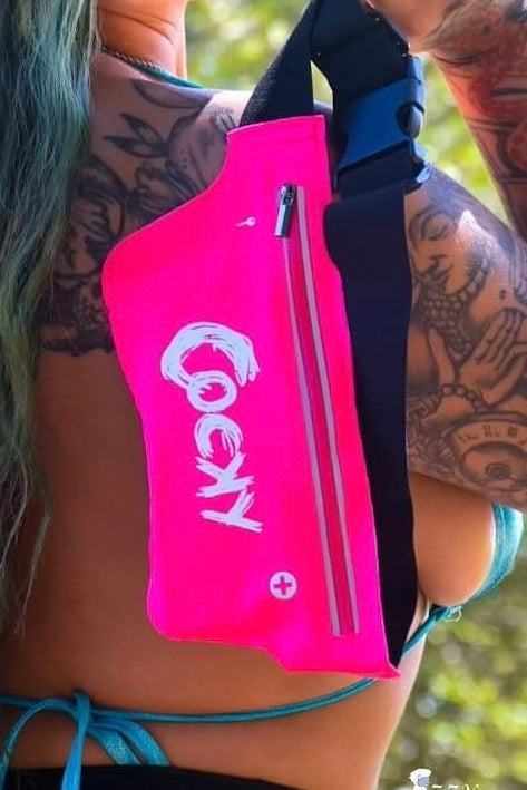 COCKY FANNY PACKS